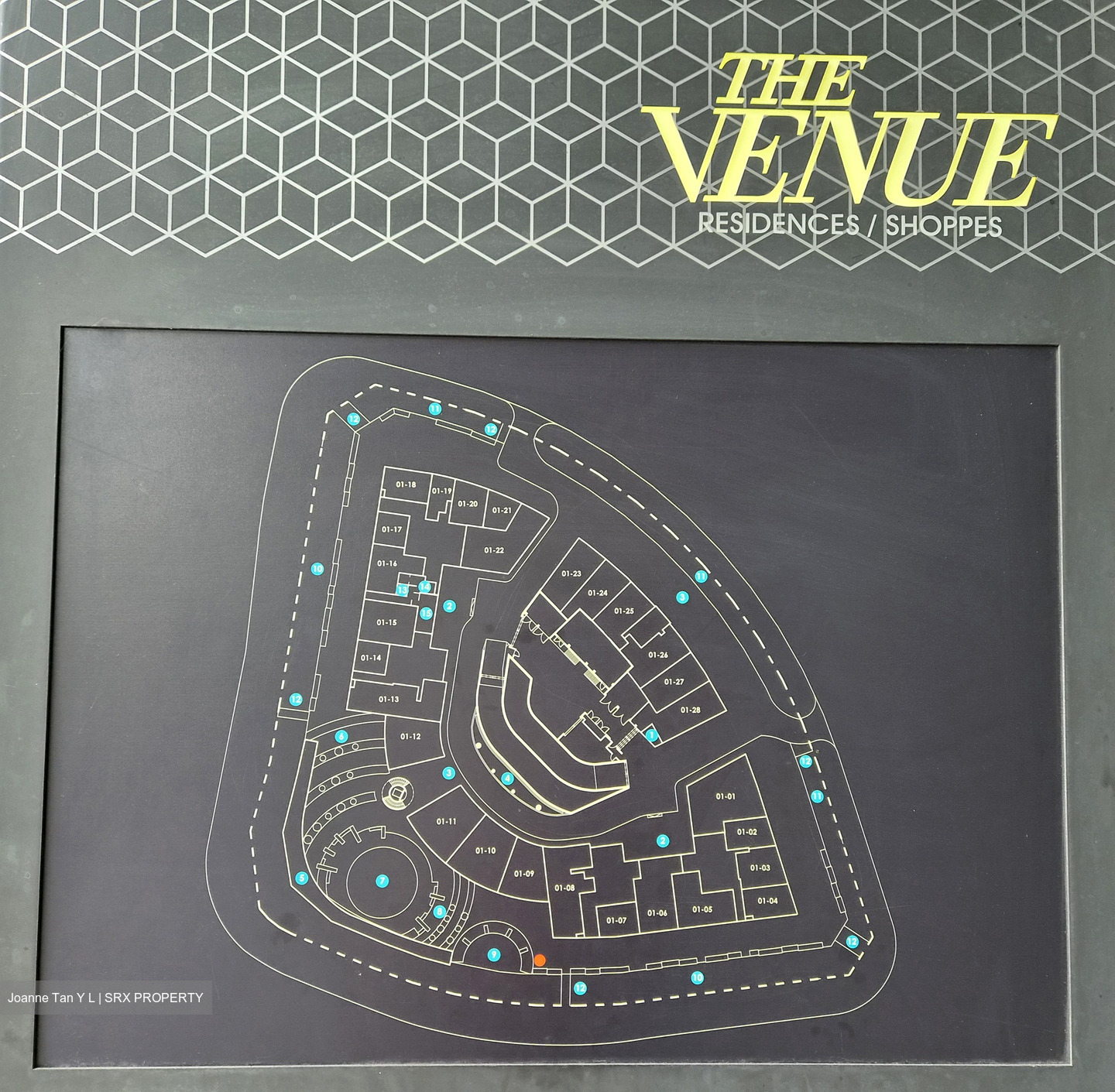 The Venue Shoppes (D13), Retail #573572421